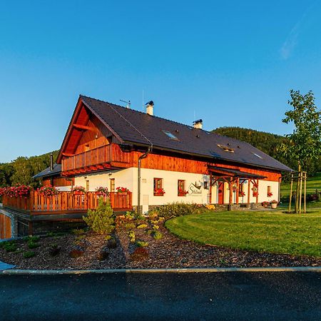 Penzion Stribrnik Krásná Exterior foto